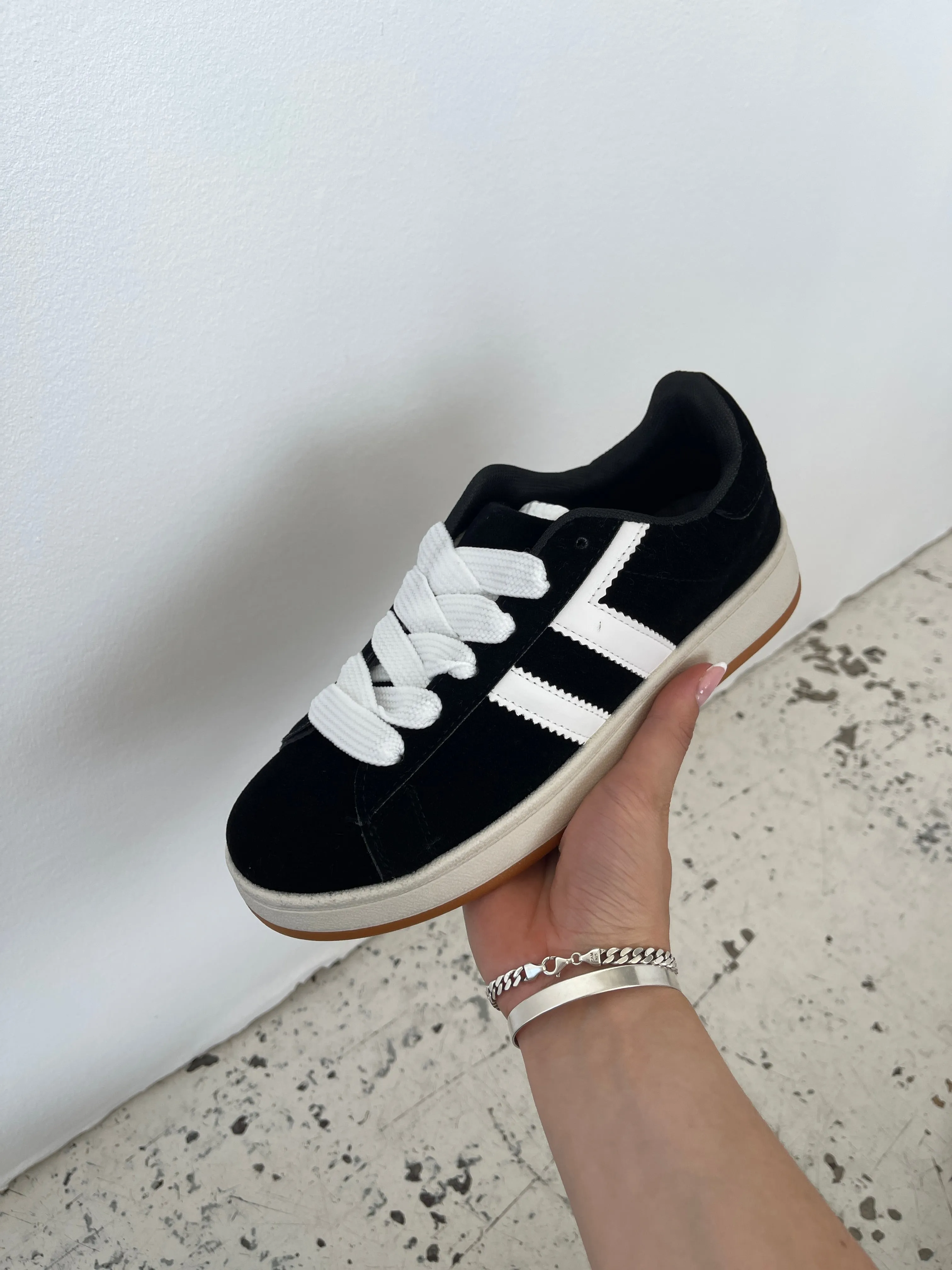 Baku Sneakers - Black