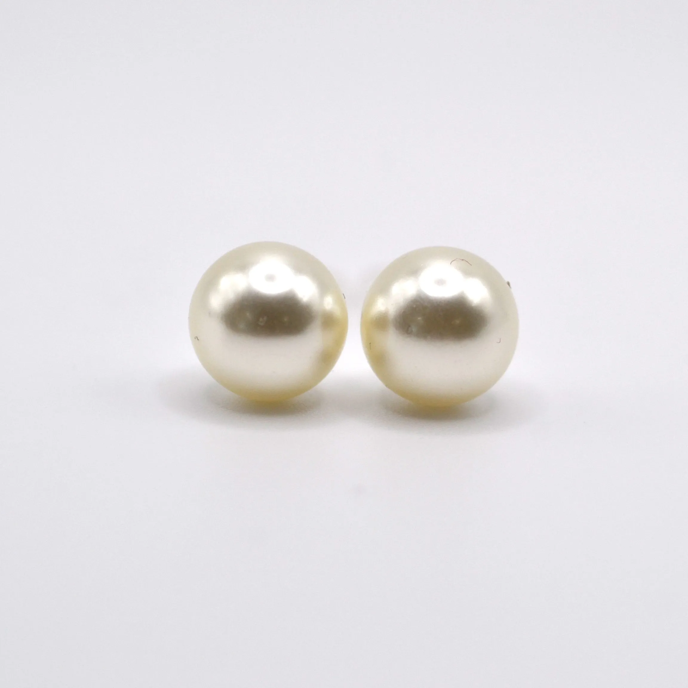 Brie Earrings