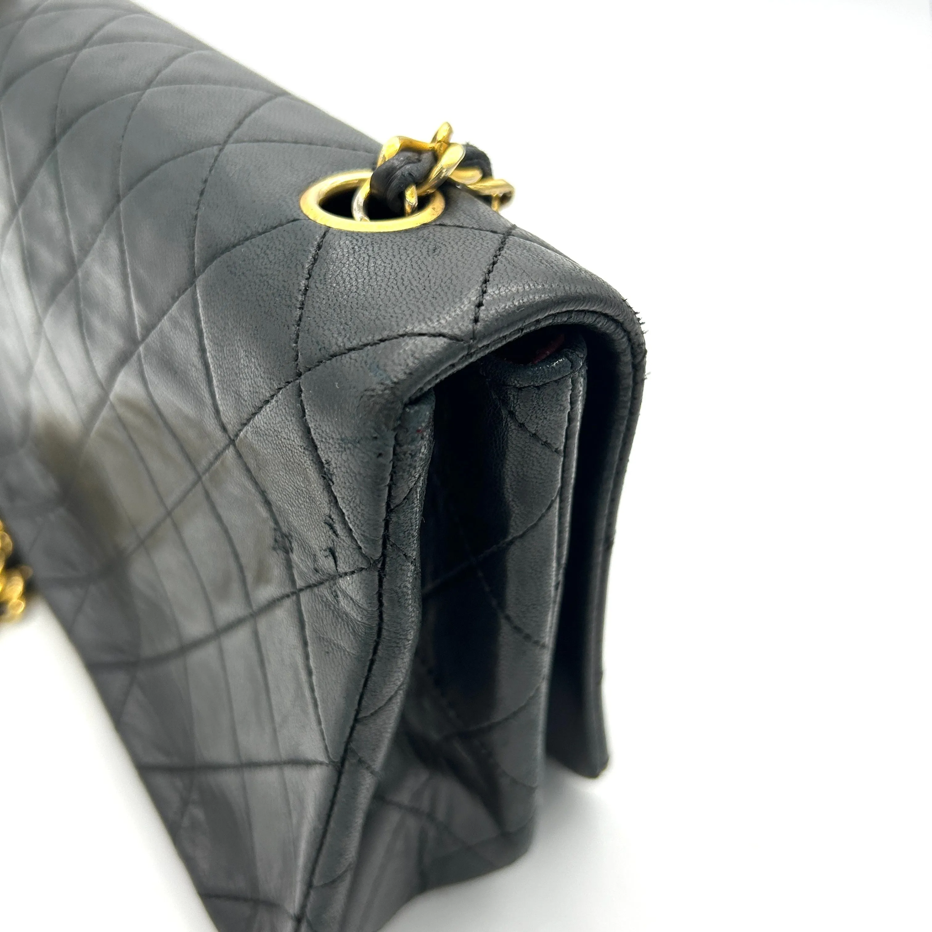 Chanel Quilted Flap Black Crossbody Bag in Lambskin ch88241dr