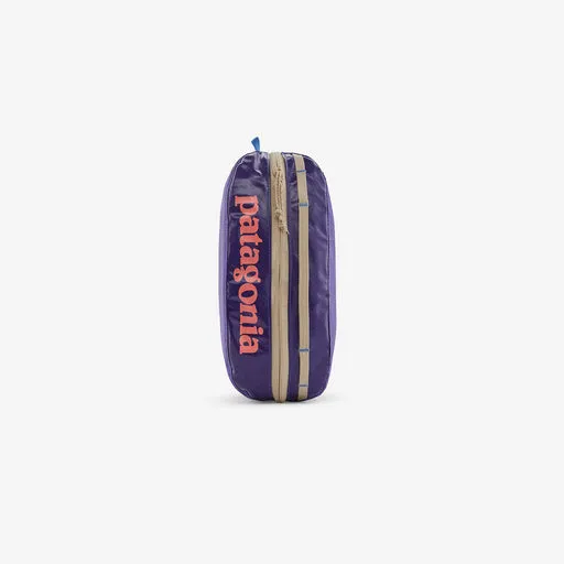 Patagonia Black Hole Cube Medium Bag-Perennial Purple