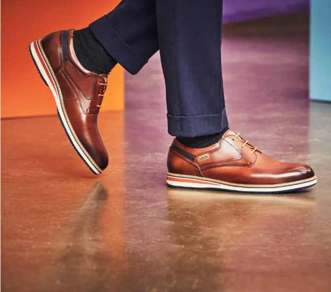 Pikolinos Men's Avila Cuero