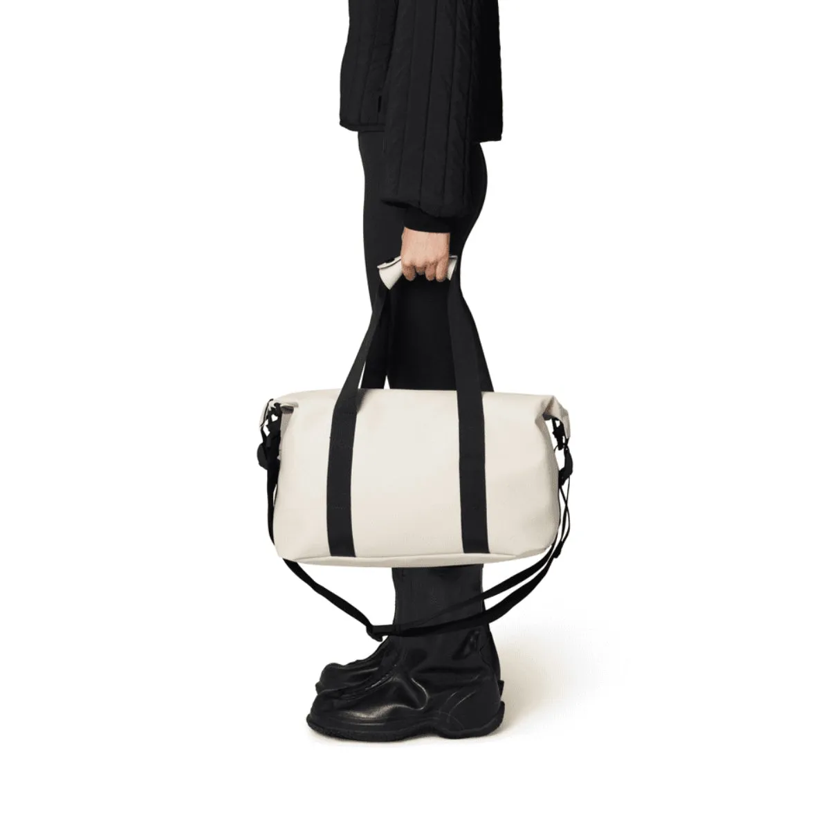 Rains Hilo Weekend Bag Small in Dune