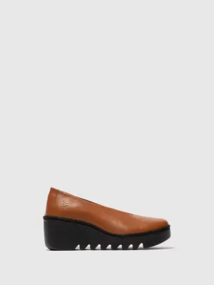 Slip-on Shoes BESO246FLY CAMEL