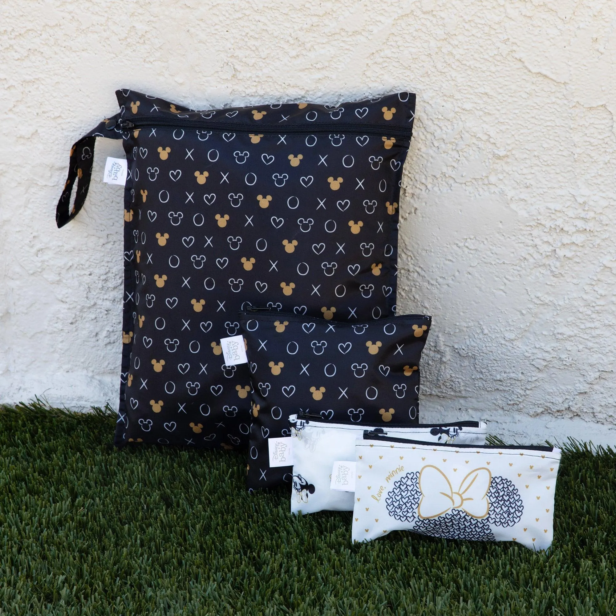 Wet Bag: Minnie Mouse Icon Black   White